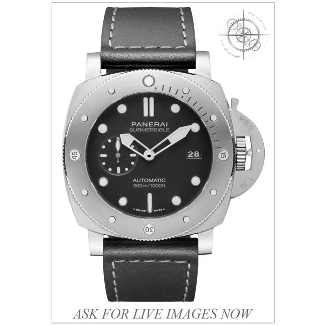 Panerai Submersible 21009N29189 47 mm kol saati