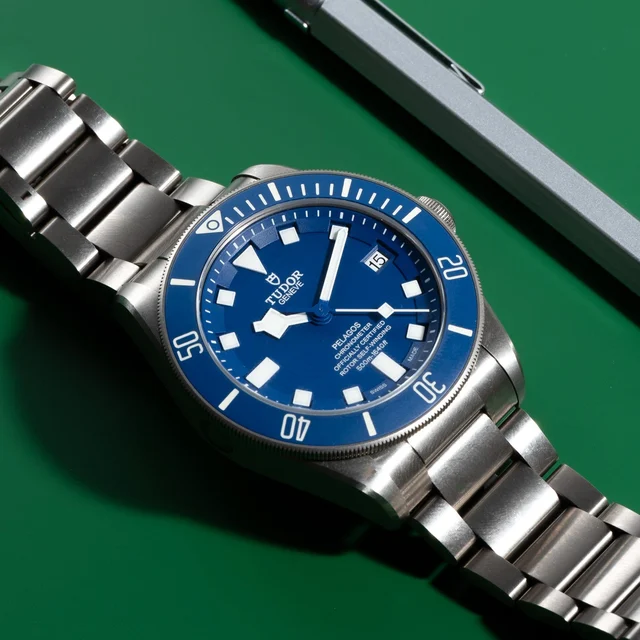 Tudor Pelagos 40991767 kol saati