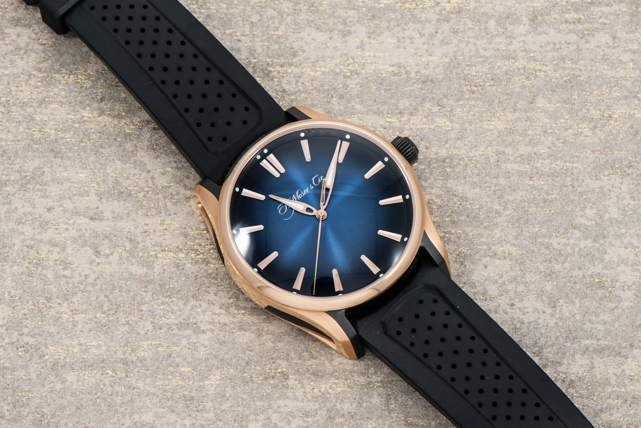 H. Moser & Cie. - Pioneer 40990753 43 mm kol saati