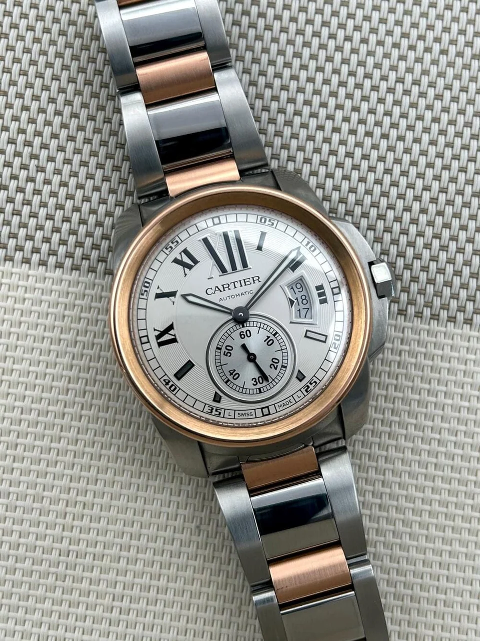 Cartier Calibre de Steel & Rose Gold 42 mm, automáti Cartier Calibre de Cartier Steel & Rose Gold 42 mm, automáti 42 mm kol saati