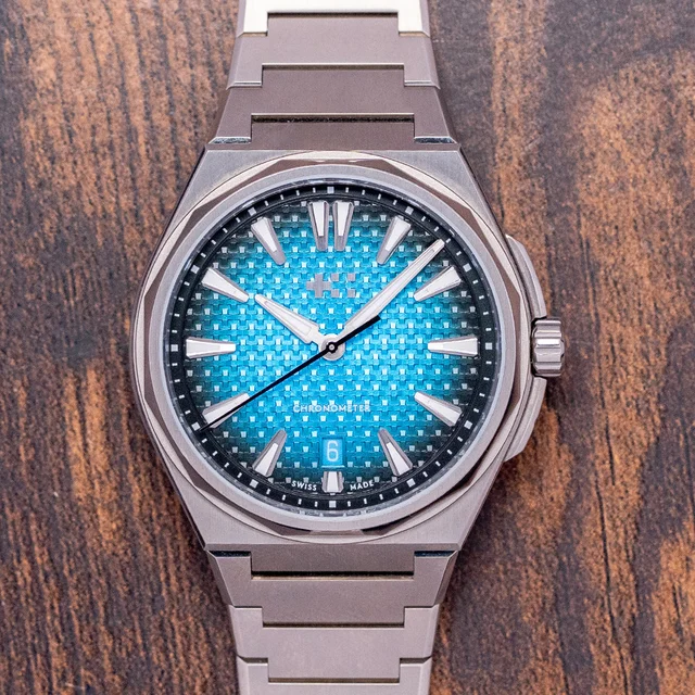 Christopher Ward The Twelve C12-40ADC1-T00B0 kol saati