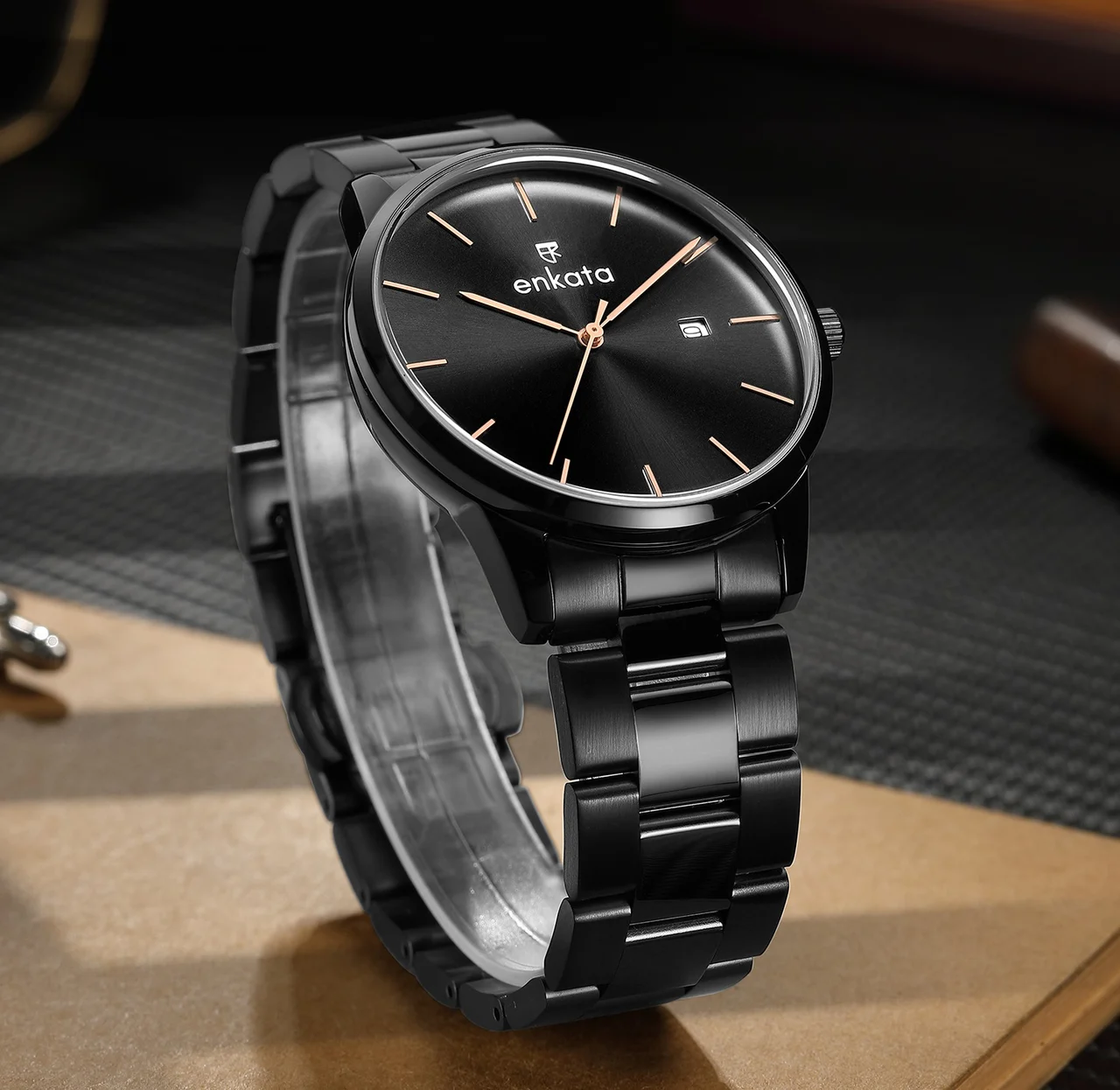 Enkatawatches Vega Black 40 mm kol saati