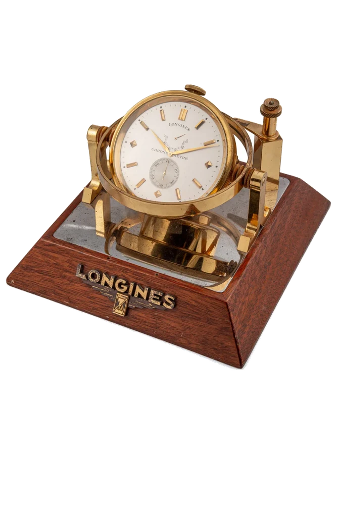 Longines Ref. 6368, 50-hour going advertising chronometer, power reserve, calibre 24.99; “Chronomètre”, mahogany and brass kol saati