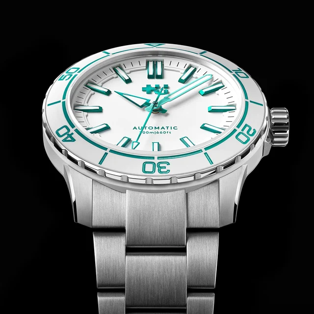 Christopher Ward Trident Reef C60-41A3H31S0WW0-B0 kol saati