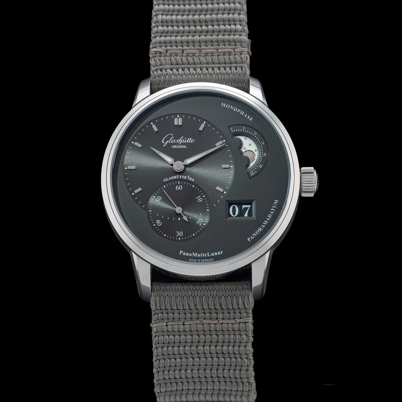 Glashutte Original Glashütte Original PanoMaticLunar 1-90-02-43-32-66 210009N39503 40 mm kol saati