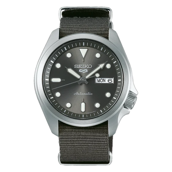 Seiko Sports SKX series SRPE61 SRPE61K1 kol saati