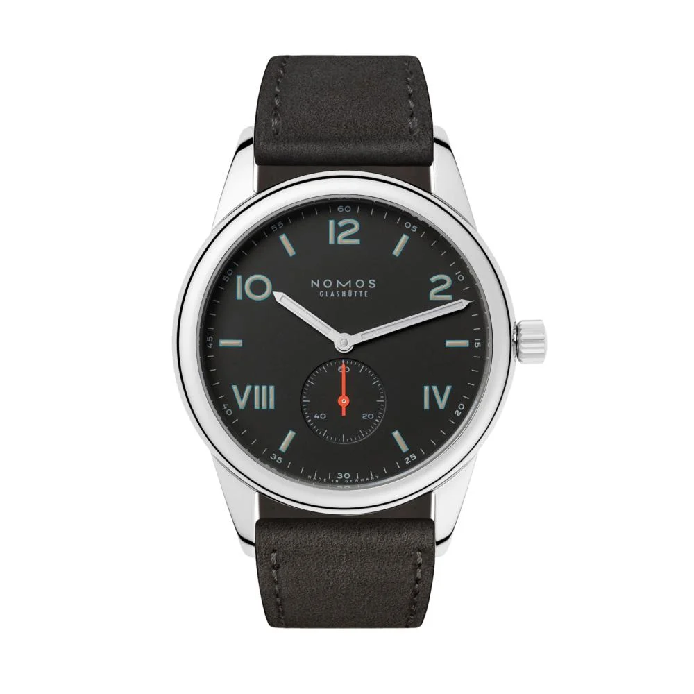 NOMOS Glashütte Club Campus 38mm - Night Black on Strap 736 38 mm kol saati