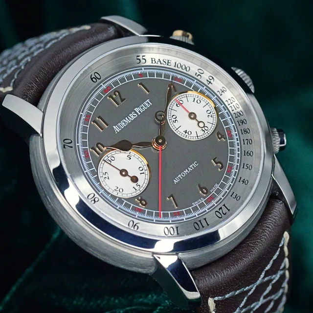 Audemars Piguet Jules Audemars Grey Dial Titanium Bezel Brow kol saati