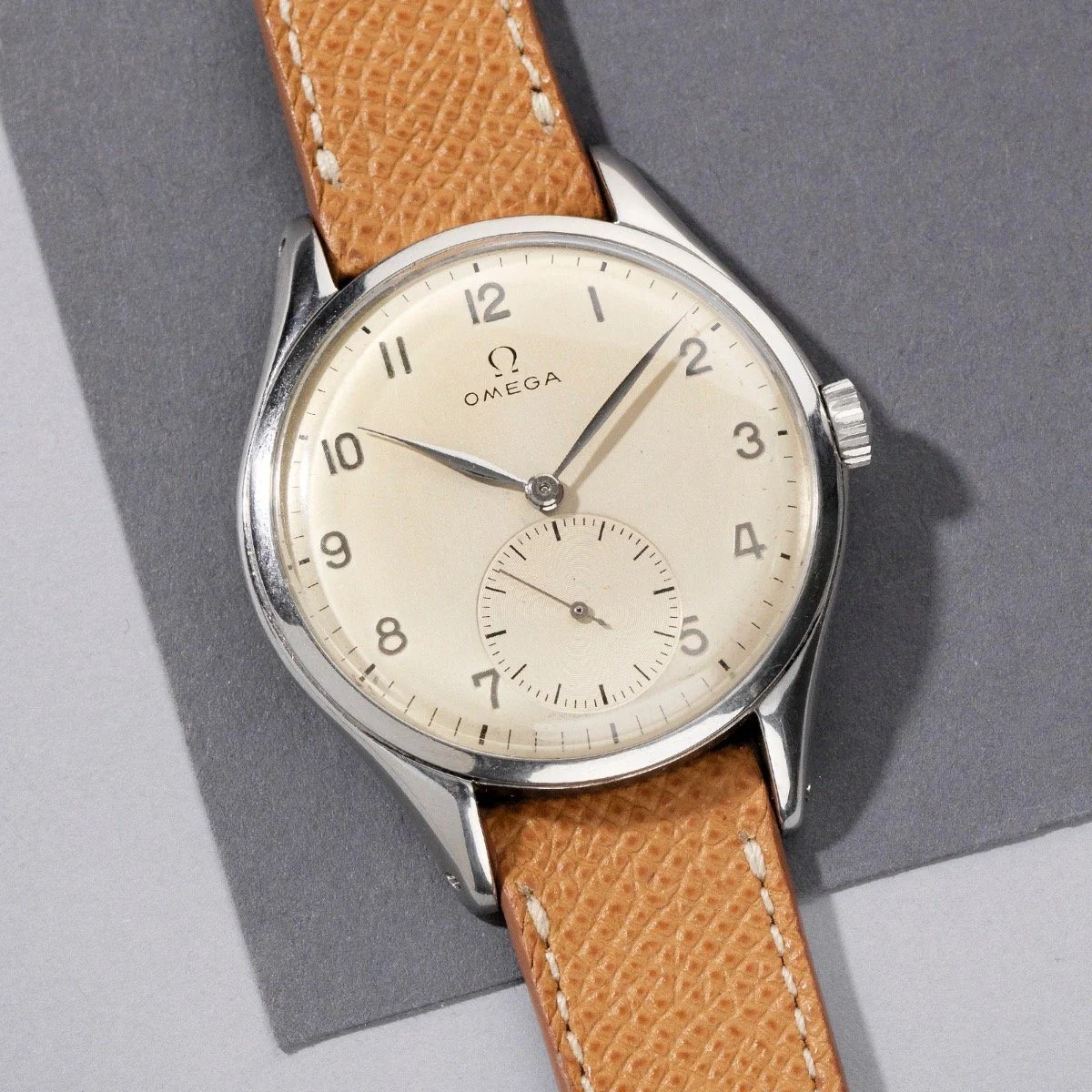 OMEGA Omega W-340 32 mm kol saati