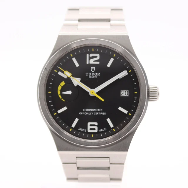 Tudor North Flag CONS142 kol saati