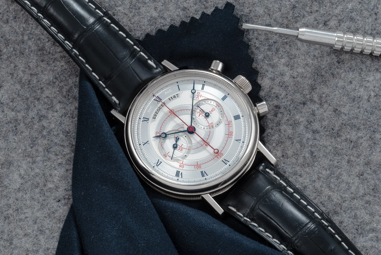 Breguet Classique 40991513 39 mm kol saati