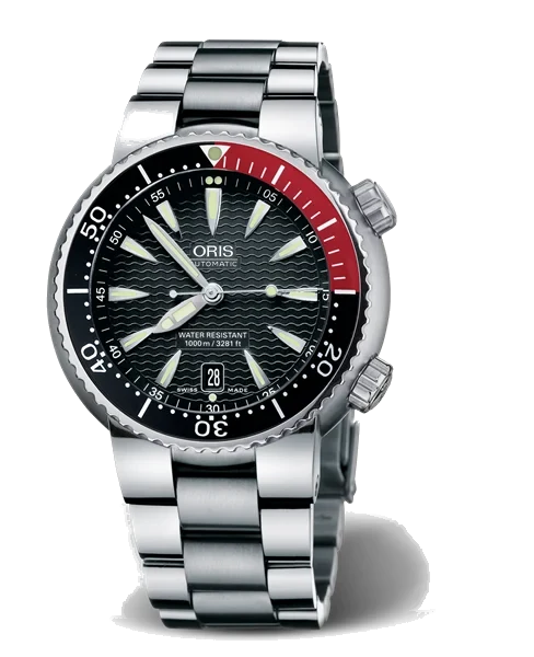 Oris Divers Titan Date 01 733 7541 7154-07 8 24 70PEB 44 mm kol saati