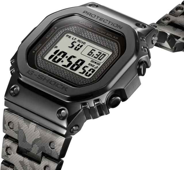 Casio G-shock Full Metal GMW-B5000EH-1DR kol saati