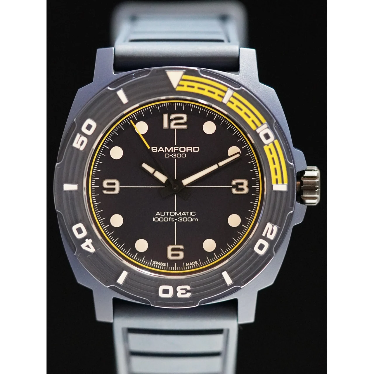 Bamford Matte Blue Ceramic 210009N31824 42 mm kol saati