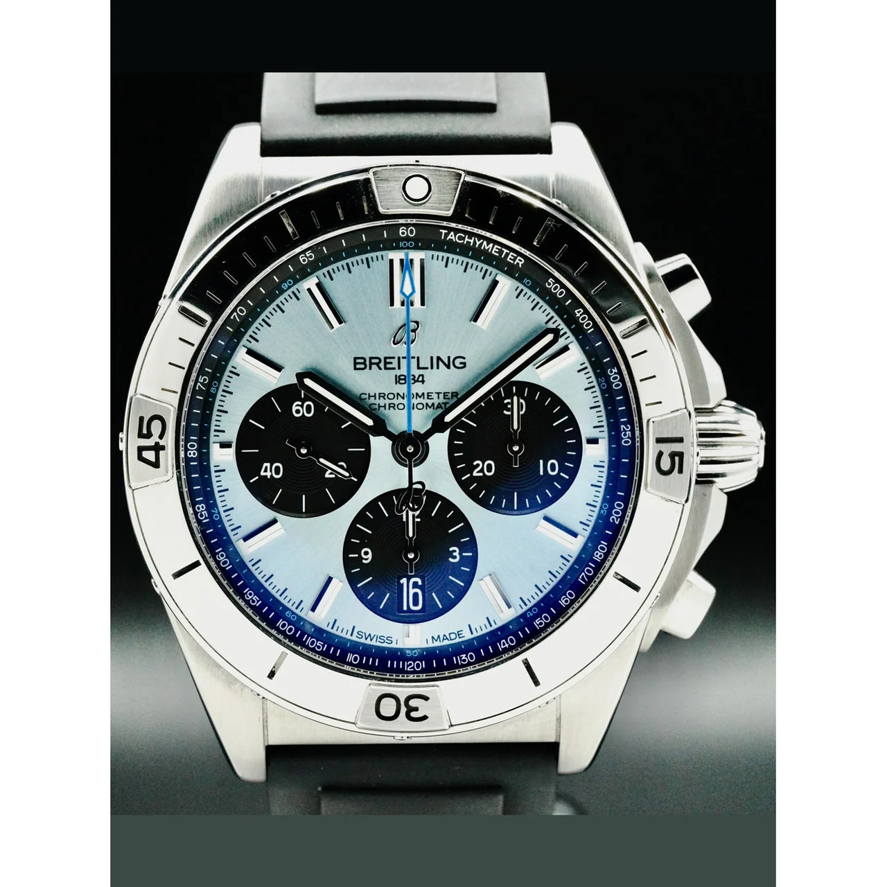 Breitling Chronomat B01 Ice Blue Dial Platinum Bezel Chronograph 42mm 210000054398 42 mm kol saati