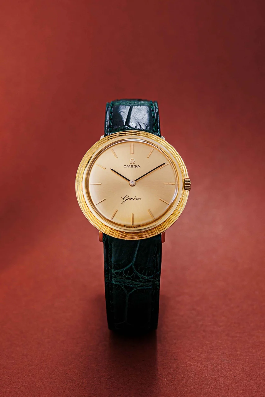 OMEGA Genève Ref.111.008 Woven pattern case 32 mm kol saati