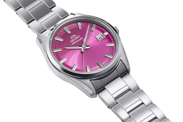Orient Stretto Date RA-AC0R07P kol saati