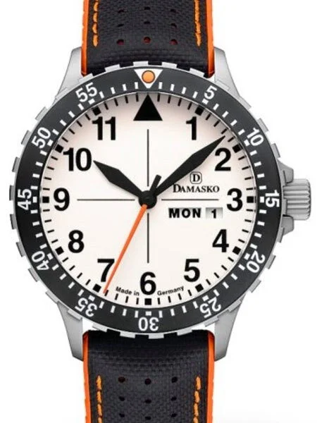 Damasko Swiss ETA Automatic with a Rotating 60-minute Bezel and Stainless Steel Case #DA43 DA43-60 42 mm kol saati