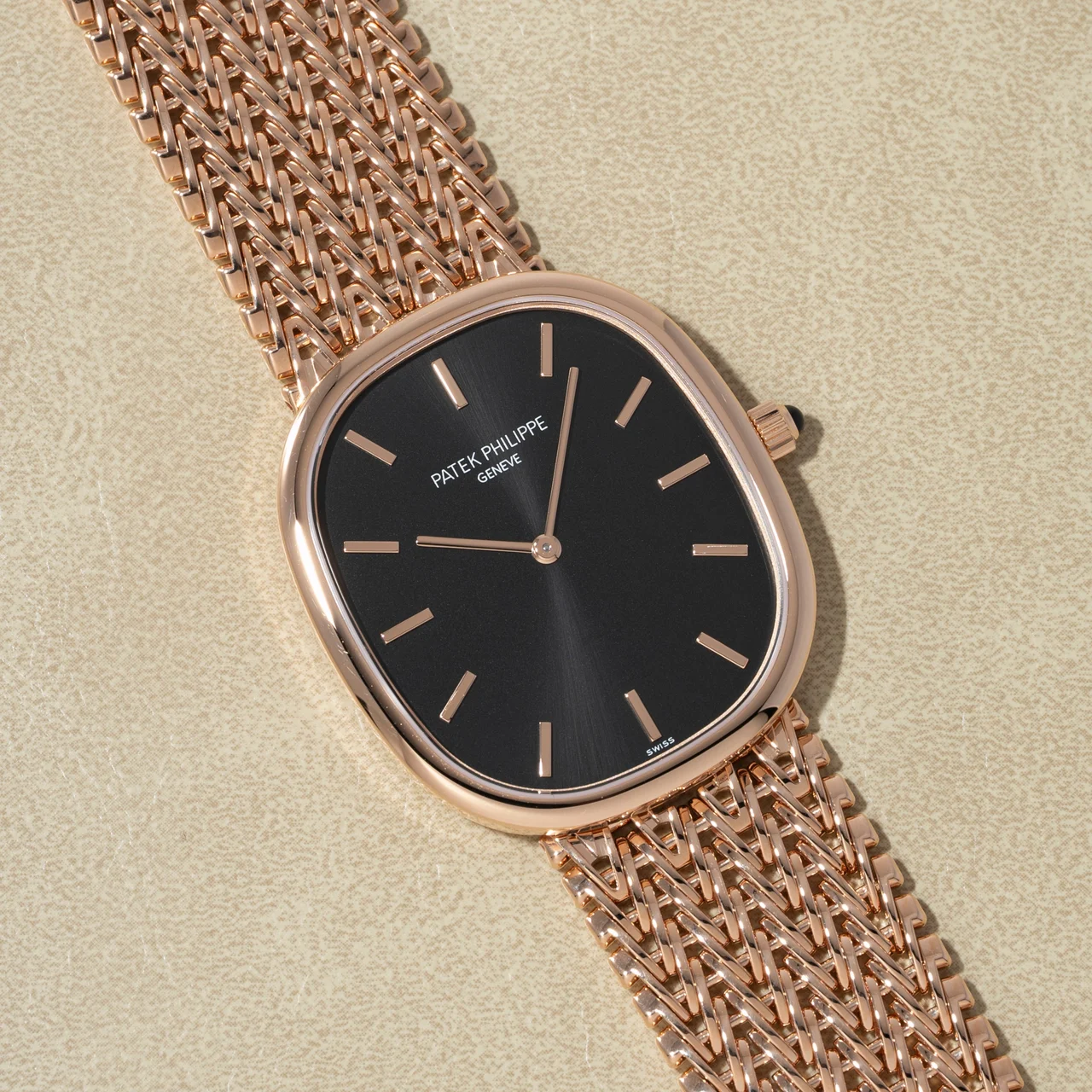 Patek Philippe Golden Ellipse 40930918 35 mm kol saati