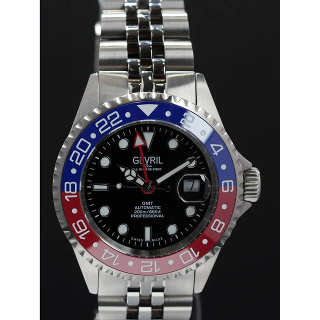 Gevril Wall Street GMT 43mm 210009N30849 kol saati