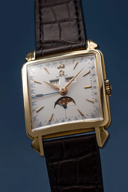 OMEGA Cosmic Ref. 3944-1 kol saati