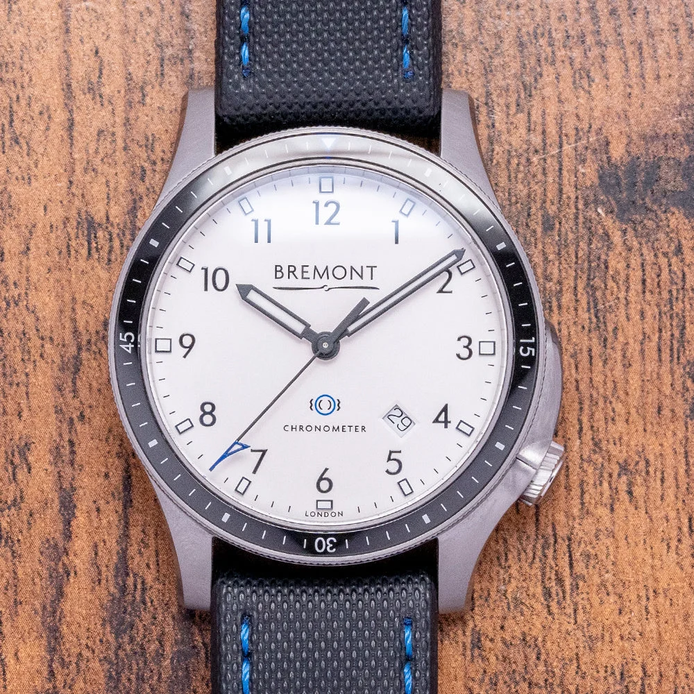 Bremont Boeing BB1-SS/WH 43 mm kol saati