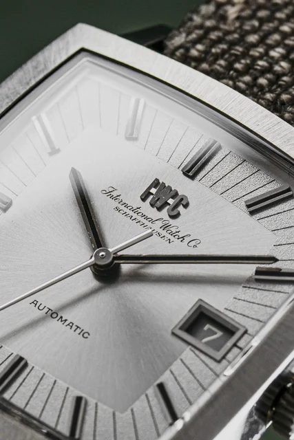 IWC Dress Watch kol saati