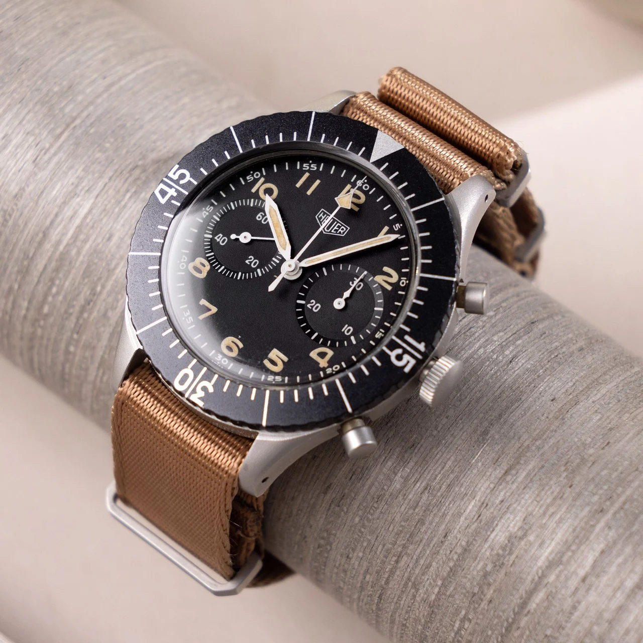Heuer Bundeswehr W-2591 43 mm kol saati