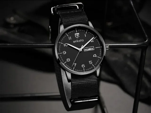 Enkatawatches Apus II Black Canvas kol saati