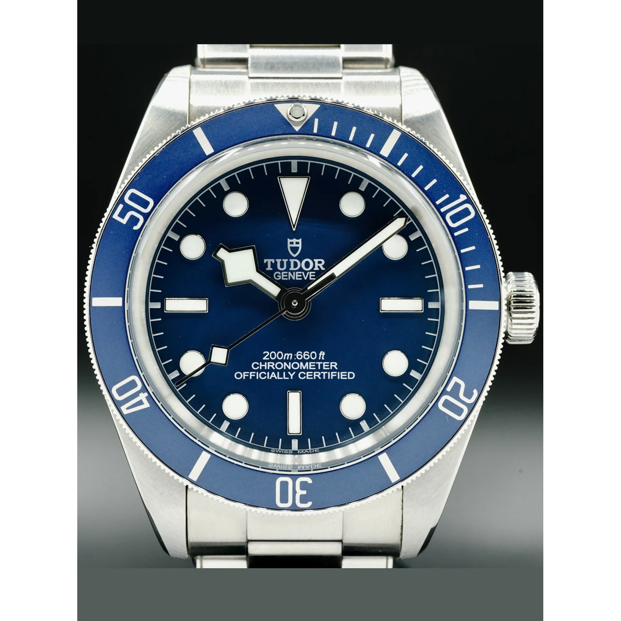Tudor Blue Dial on Bracelet 210000067068 39 mm kol saati