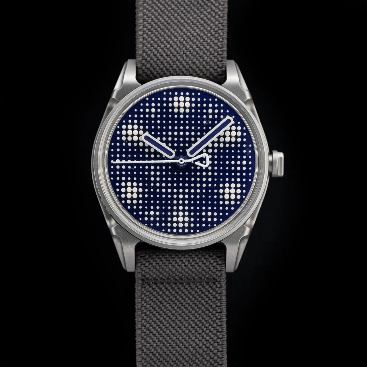 Kollokium Projekt 01 - Variant "F" POC210009N33275 40 mm kol saati