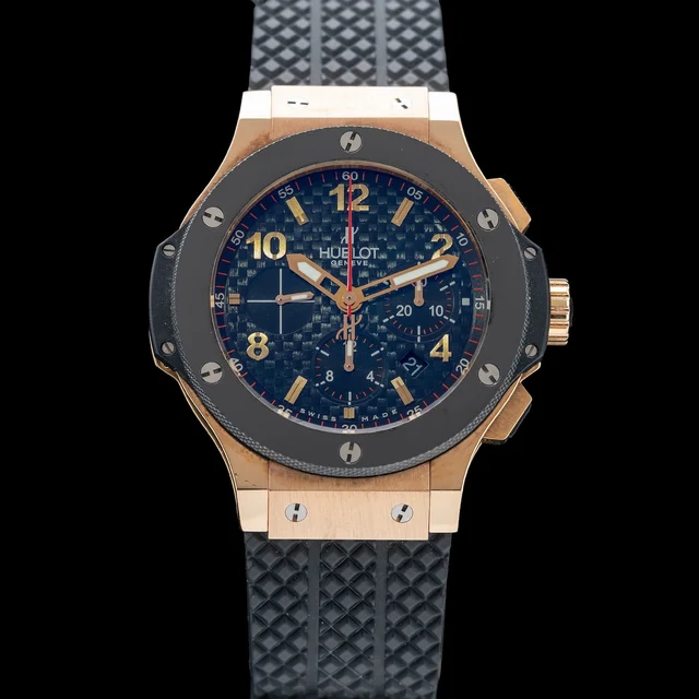 Hublot Big Bang Gold Ceramic 301.PB.131.RX 210009N39713 kol saati