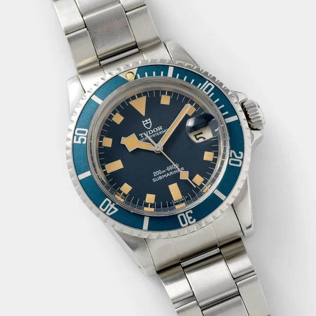 Tudor Submariner W-1043 kol saati