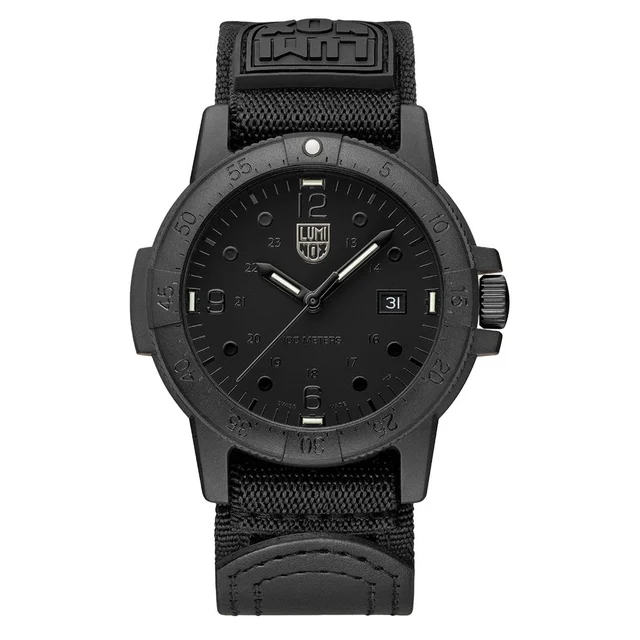 Luminox Sea Bass CARBONOX Blackout Tritium Watch #X2.2001.BO.F kol saati