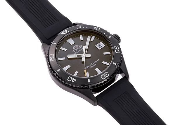 Orient Diver Design 40 RA-AC0Q10N kol saati