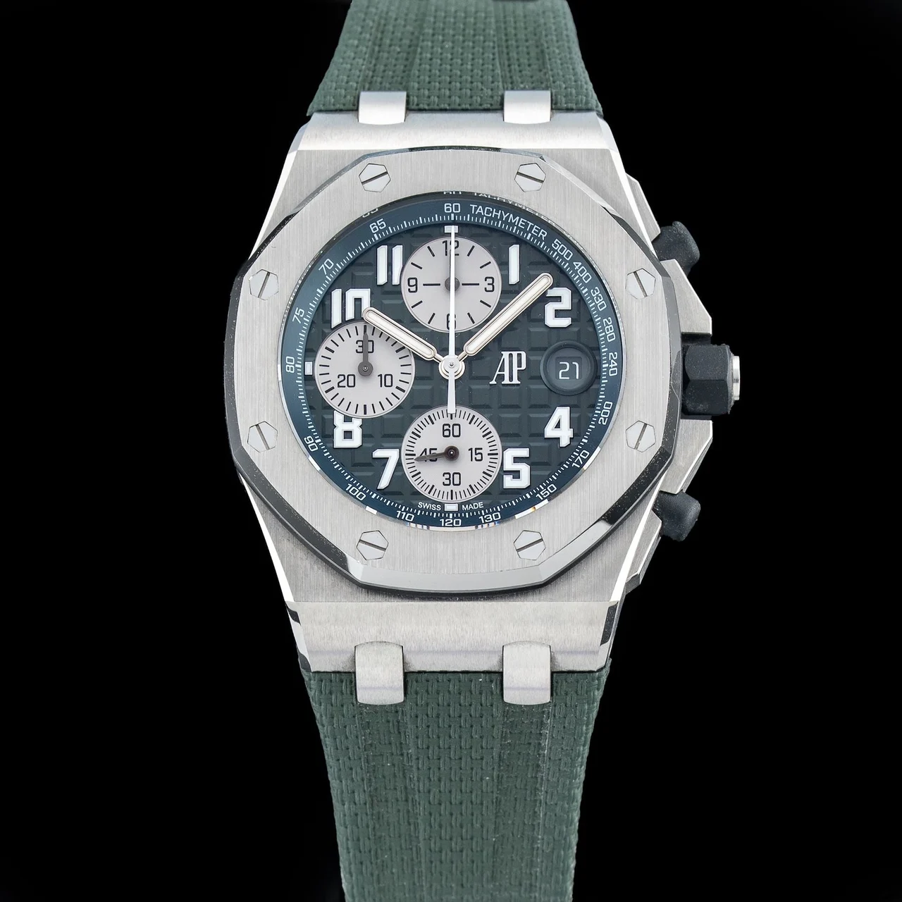Audemars Piguet Royal Oak Offshore Chronograph 26238TI.OO.A056CA.01 210009N36698 42 mm kol saati
