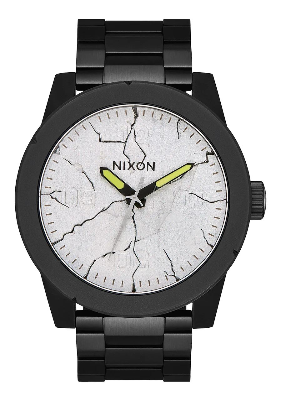 Nixon US Corporal Stainless Steel - Black / And Justice For All A346-3104-00 48 mm kol saati