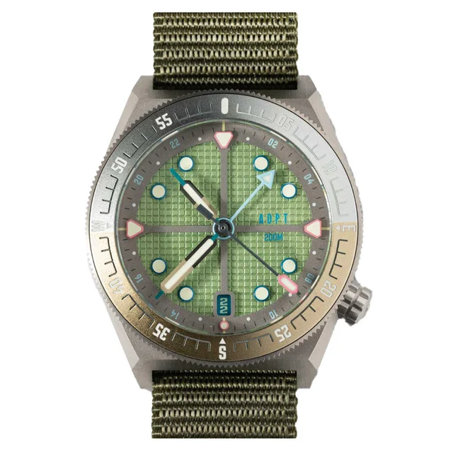 ADPT Series 1 GMT Titanium Field Watch with Mossy Shale Dial # -DT-MS ADPT-DT-MS kol saati