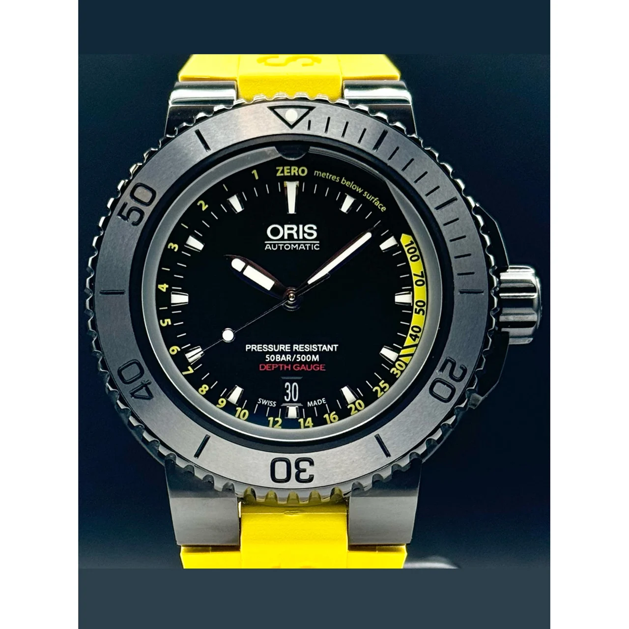 Oris Aquis Depth Gauge 210000073956 46 mm kol saati