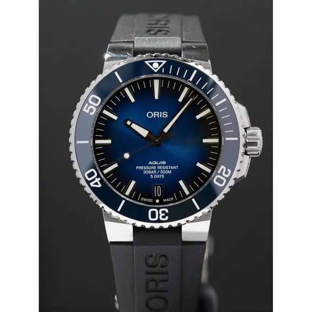Oris Aquis Caliber 400 210009N30687 kol saati