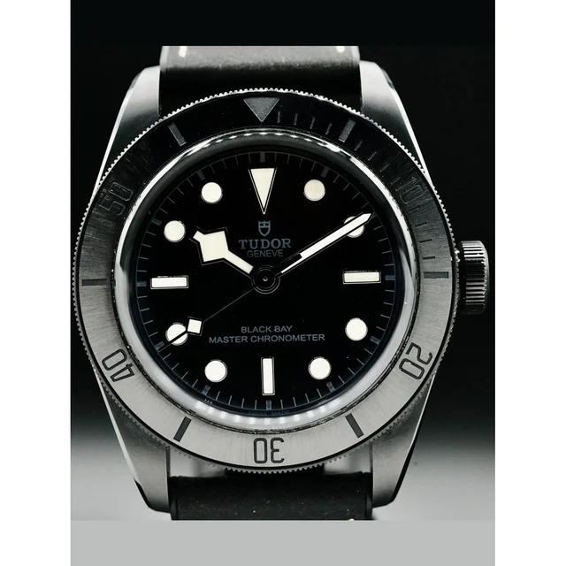 Tudor Black Bay Ceramic 210000053774 kol saati