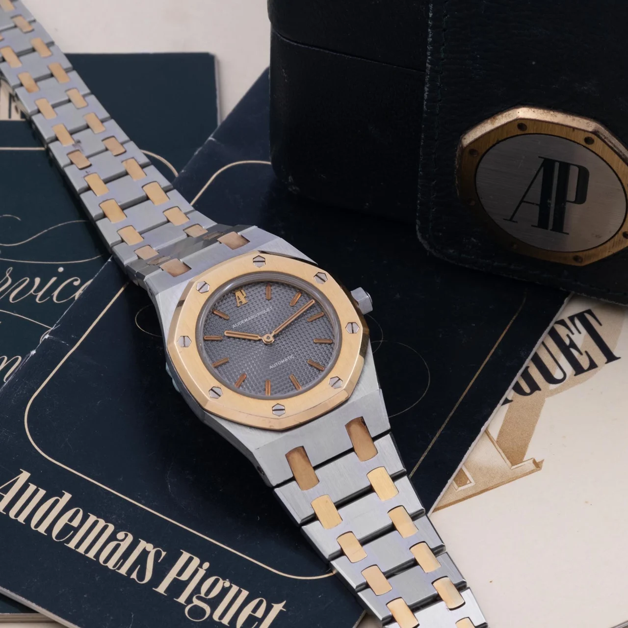Audemars Piguet Switzerland 8638.424 kol saati