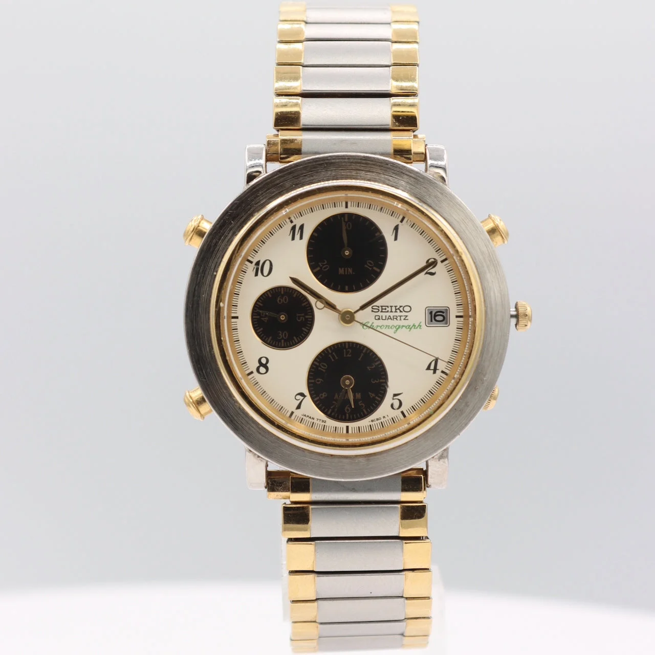 Seiko Seiko 8202024132832 37 mm kol saati