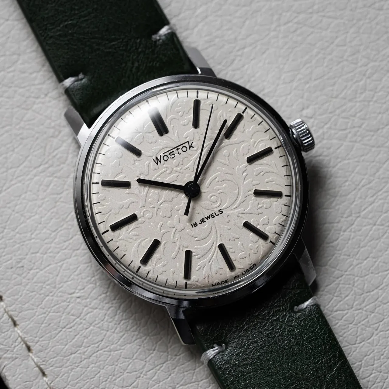 Vostok Cal. 2209, 1982 39 mm kol saati