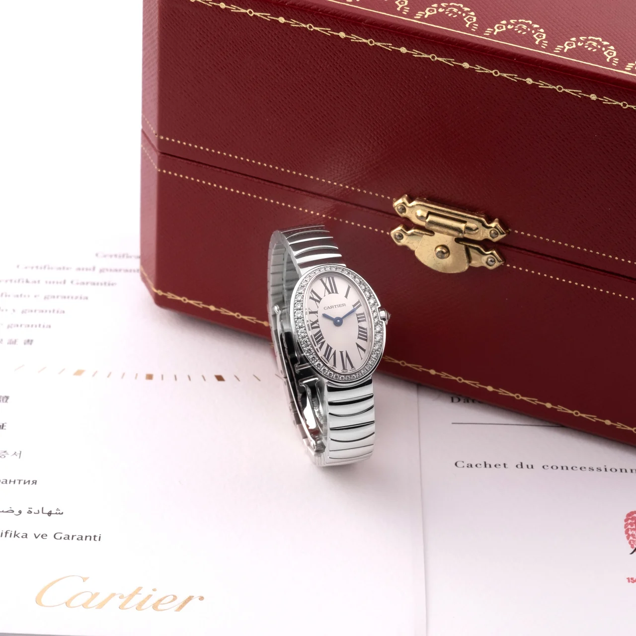 Rolex ROLEX, REF. 3098, BAGNOIRE, DIAMOND BEZEL, WHITE GOLD kol saati