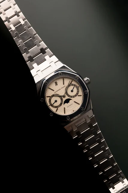 Audemars Piguet Moonphase Owl Audemars Piguet 25594ST Moonphase Owl kol saati