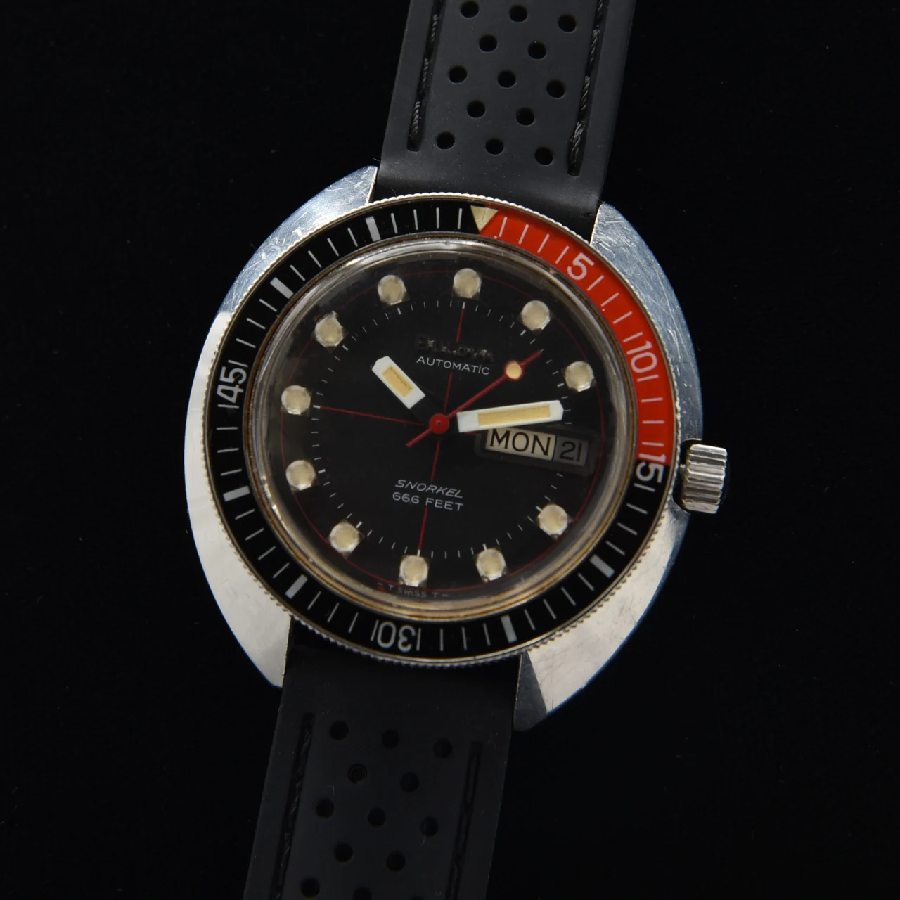 Bulova WTB#1639 42 mm kol saati