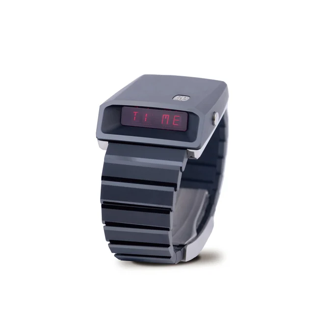 Girard-Perregaux GIRARD-PERREGAUX, REF. 39800-32-001-32A, CASQUETTE 2.0, LIMITED OF 820 PI