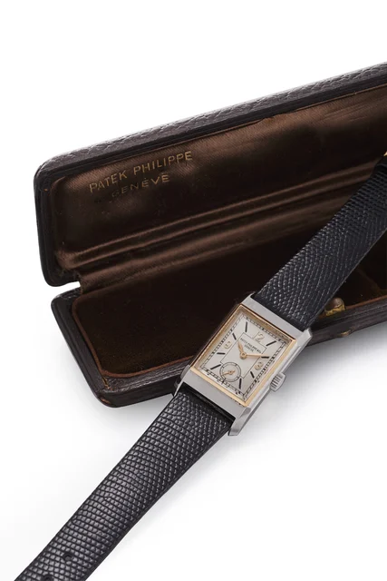 Patek Philippe PATEK PHILIPPE REF 466 / 1, MANUAL-WINDING WRISTWATCH; STAINLESS STEEL AND