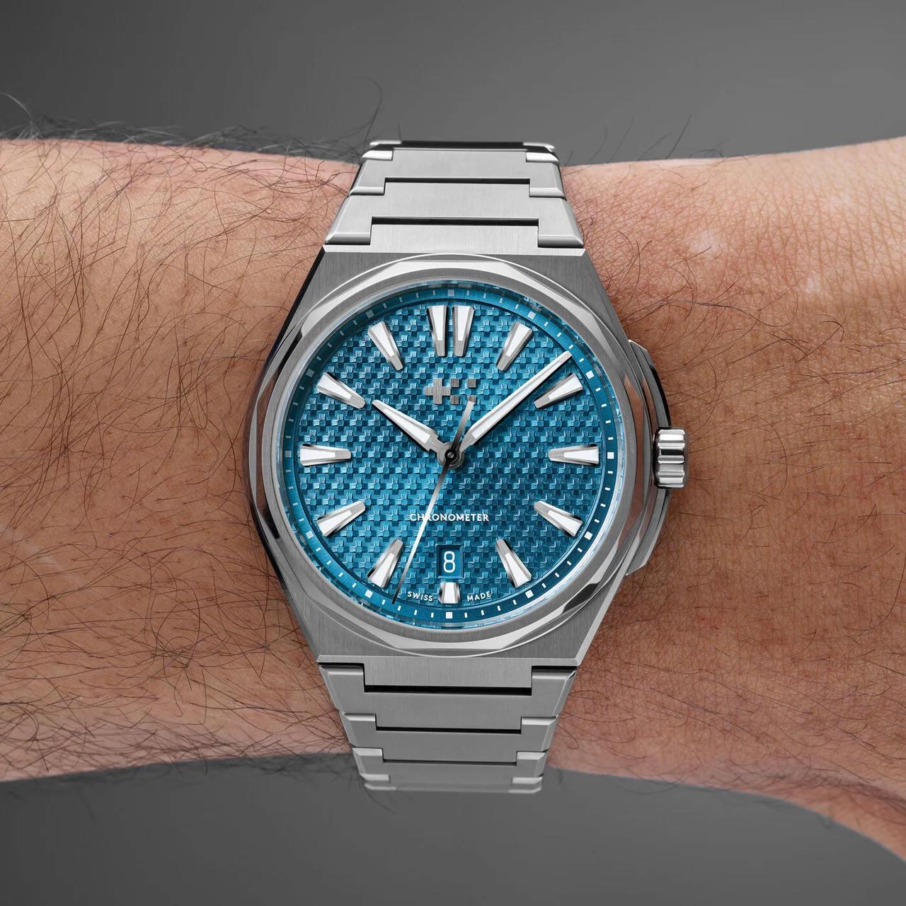 Christopher Ward The Twelve 40 (Ti) C12-40ADC2-T00B2-B0 40 mm kol saati